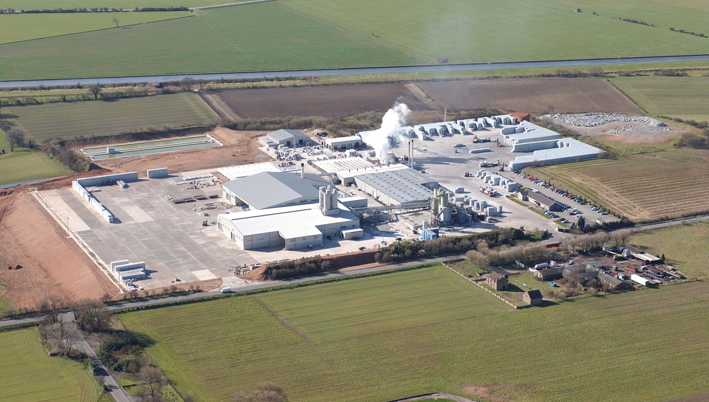 H+H Pollington site from the air